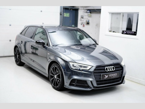 Audi A3  1.5 TFSI CoD 35 Black Edition Sportback S Tronic E