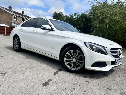 Mercedes-Benz C-Class C200 1.6 C200 D SPORT 4d 136 BHP PARKING SENSORS HEATED