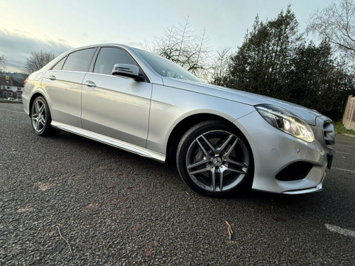 Mercedes-Benz E-Class E350 3.0 E350 V6 BlueTEC AMG Sport Saloon 4dr Diesel G-