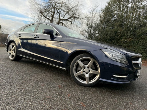 Mercedes-Benz CLS-Class CLS350 3.0 CLS350 CDI V6 AMG Sport Coupe 4dr Diesel G-Tro