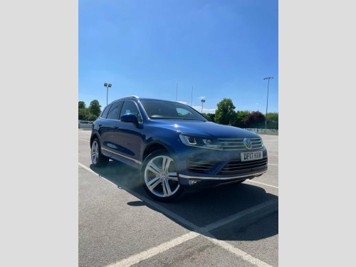 Volkswagen Touareg  3.0 TDI V6 BlueMotion Tech R-Line Plus SUV 5dr Die