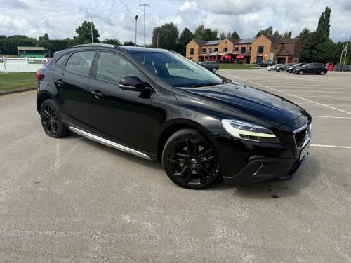Volvo V40  1.5 T3 GPF Pro Hatchback 5dr Petrol Auto Euro 6 (s