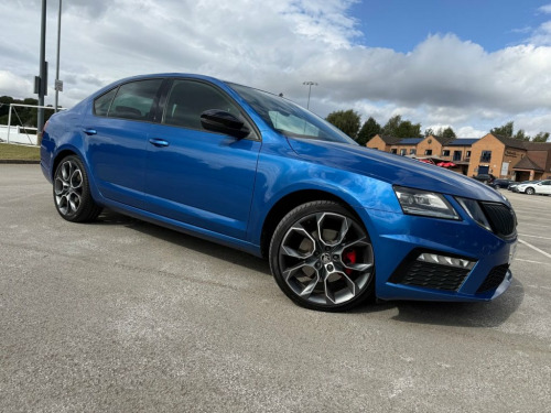 Skoda Octavia  2.0 TDI vRS Hatchback 5dr Diesel DSG Euro 6 (s/s) 