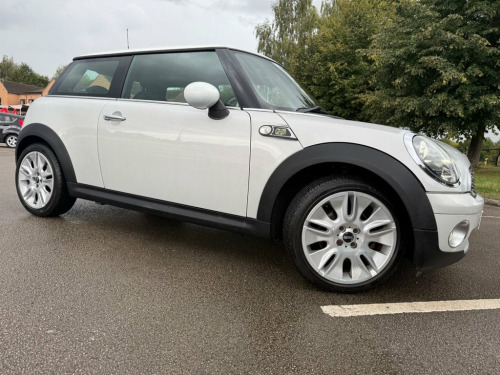MINI Hatch  1.6 Cooper Camden Hatchback 3dr Petrol Manual Euro