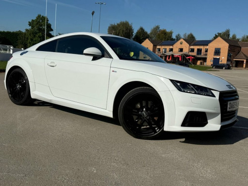 Audi TT  2.0 TFSI S line Roadster 2dr Petrol S Tronic Euro