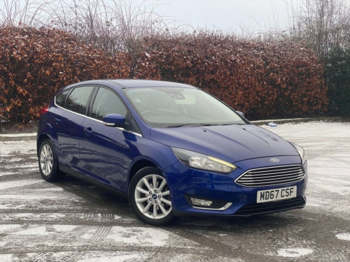 Ford Focus  1.0T EcoBoost Titanium Hatchback 5dr Petrol Manual