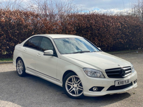 Mercedes-Benz C-Class C250 1.8 C250 BlueEfficiency Sport Saloon 4dr Petrol Au