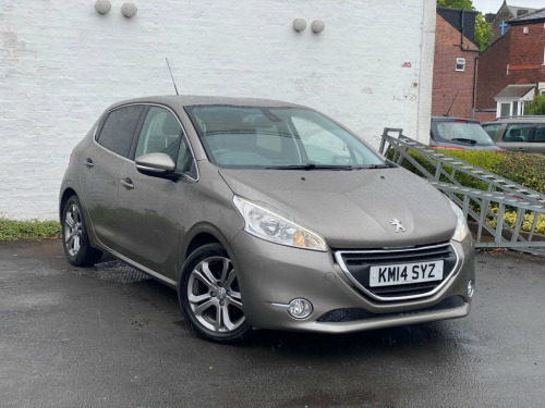 Peugeot 208  1.6 VTi Allure Hatchback 5dr Petrol Auto Euro 5 (1