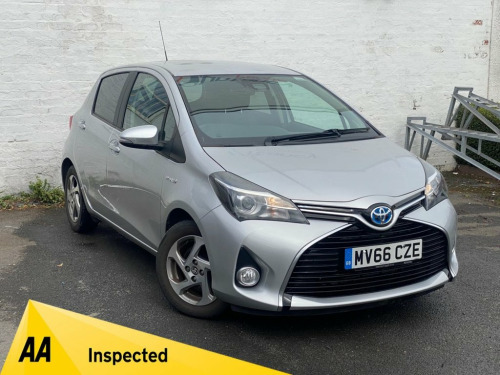 Toyota Yaris  1.5 VVT-h Icon Hatchback 5dr Petrol Hybrid E-CVT E