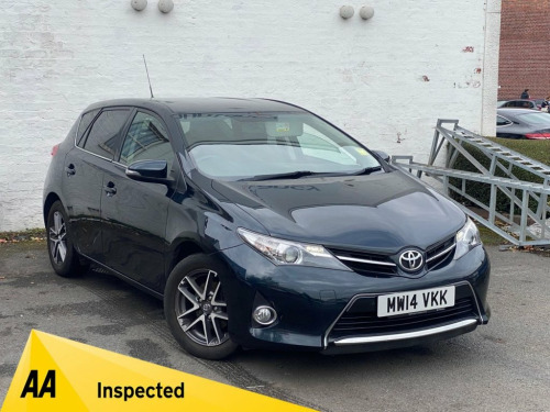 Toyota Auris  1.6 V-Matic Icon Plus Hatchback 5dr Petrol Manual 