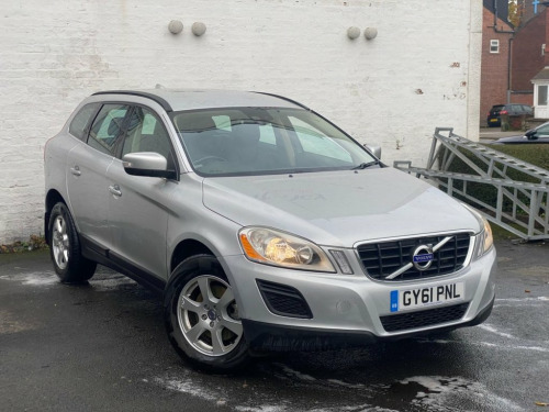 Volvo XC60  2.4 D5 SE SUV 5dr Diesel Geartronic AWD Euro 5 (21
