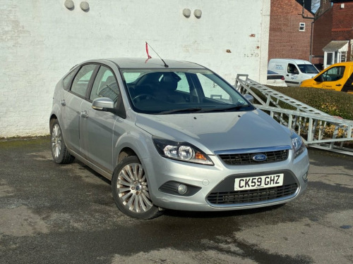 Ford Focus  1.6 Titanium Hatchback 5dr Petrol Manual (159 g/km 