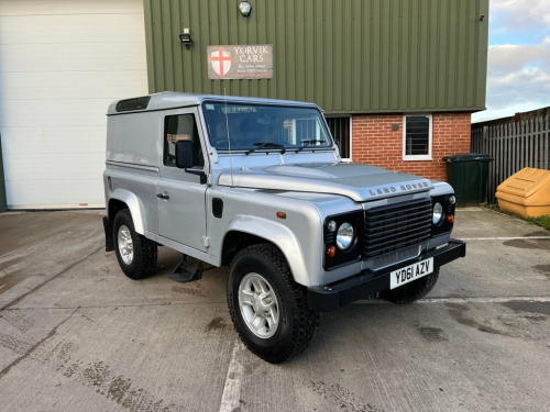 Land Rover Defender  2.4 TDCi Hard Top SUV 3dr Diesel Manual 4WD SWB Eu