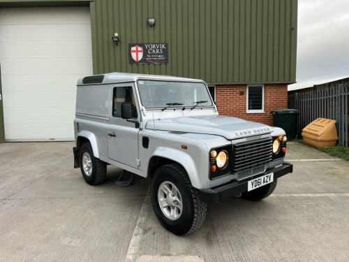 Land Rover Defender  2.4 TDCi Hard Top SUV 3dr Diesel Manual 4WD SWB Eu