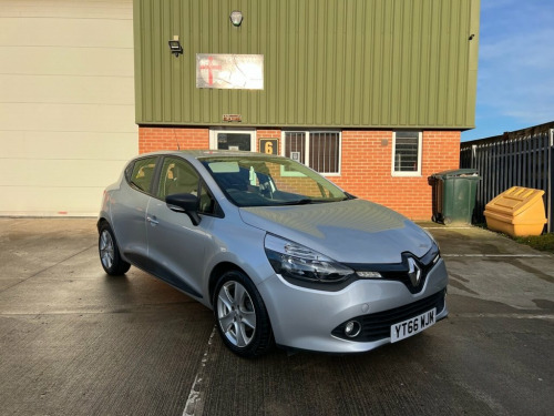 Renault Clio  1.2 16V Play Hatchback 5dr Petrol Manual Euro 6 (7