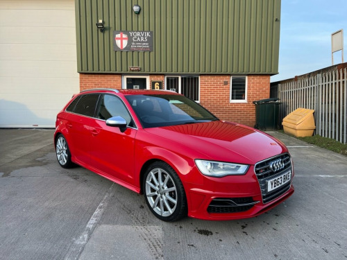 Audi S3  2.0 TFSI Sportback 5dr Petrol S Tronic quattro Eur