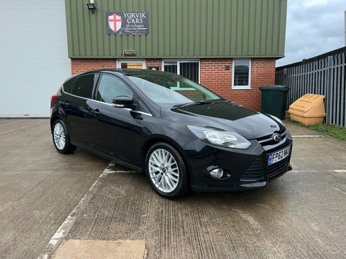 Ford Focus  1.0T EcoBoost Zetec Hatchback 5dr Petrol Manual Eu
