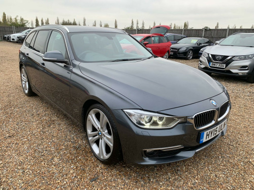 BMW 3 Series  2.0 320d Luxury Touring Auto Euro 5 (s/s) 5dr