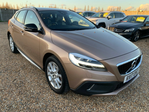 Volvo V40  2.0 T3 Pro Euro 6 (s/s) 5dr