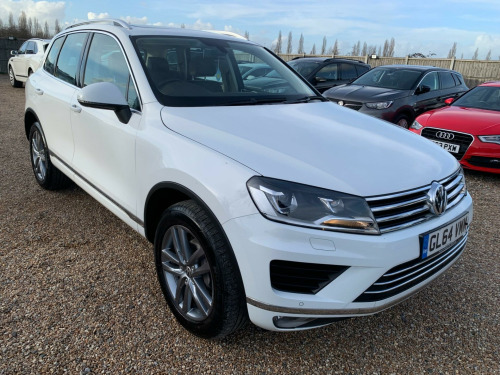 Volkswagen Touareg  3.0 TDI V6 BlueMotion Tech SE Tiptronic 4WD Euro 6 (s/s) 5dr