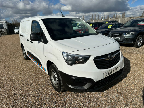 Vauxhall Combo  1.5 Turbo D 2300 Dynamic L2 H1 Euro 6 4dr