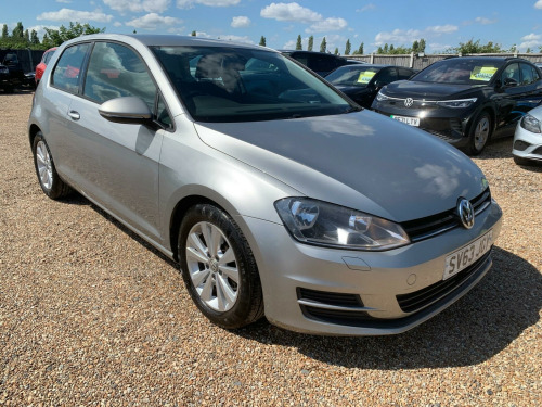 Volkswagen Golf  2.0 TDI BlueMotion Tech SE Euro 5 (s/s) 3dr