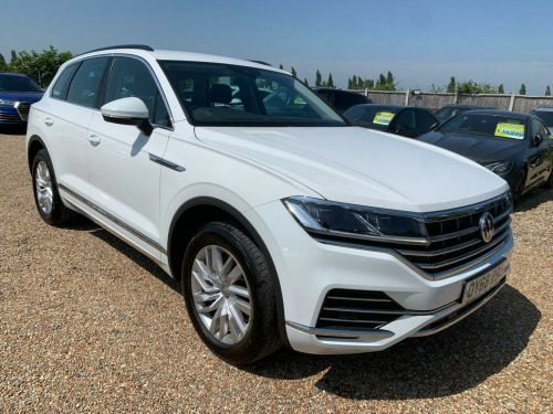 Volkswagen Touareg  3.0 TDI V6 SEL Tiptronic 4Motion Euro 6 (s/s) 5dr