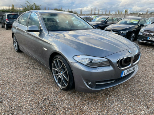 BMW 5 Series  3.0 530d SE Saloon 4dr Diesel Steptronic Euro 5 (245 ps)