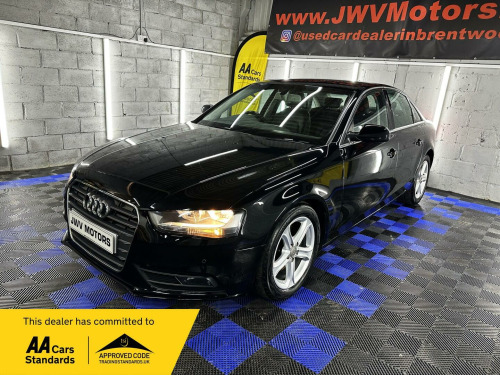 Audi A4  2.0 TDI SE Technik Saloon 4dr Diesel Manual Euro 5 (s/s) (143 ps)