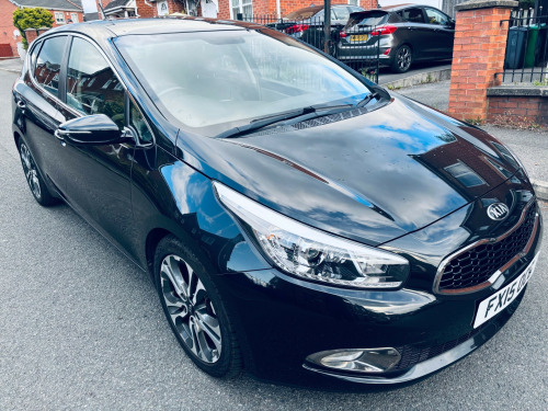 Kia ceed  CRDI 4 ECODYNAMICS 5-Door