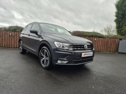 Volkswagen Tiguan  2.0 TDI BlueMotion Tech SE Navigation 