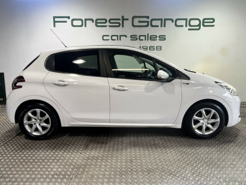 Peugeot 208  1.2 VTi Style