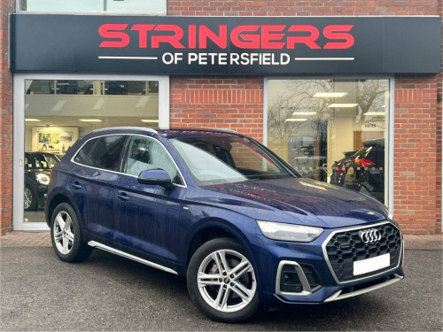 Audi Q5  2.0 TFSI 45 S line SUV 5dr Petrol S Tronic quattro