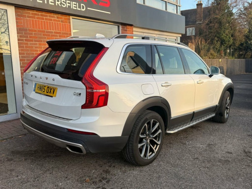 Volvo XC90  2.0 D5 Momentum SUV 5dr Diesel Geartronic 4WD Euro 