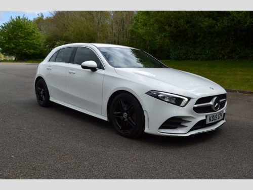 Mercedes-Benz A-Class A180 1.3 A180 AMG Line