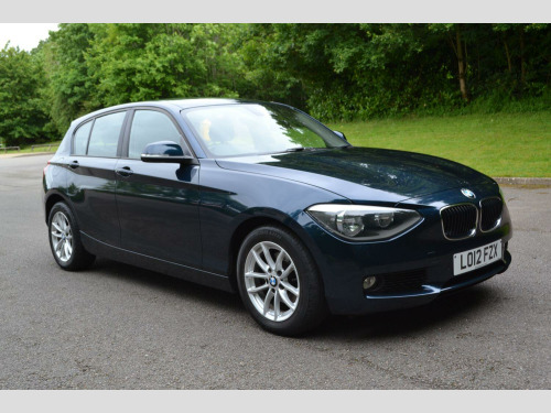 BMW 1 Series  1.6 118i SE 5-door