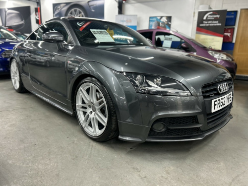 Audi TT  2.0 TDI Black Edition 
