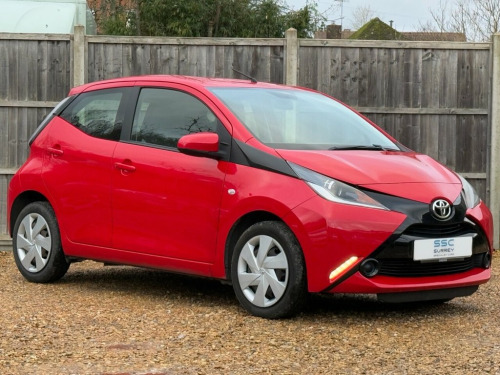 Toyota AYGO  1.0 VVT-i x-play Hatchback 5dr Petrol Manual Euro 