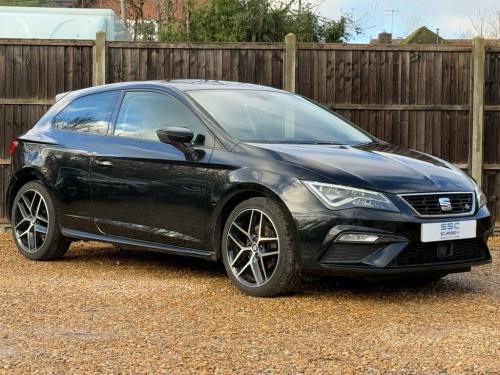 SEAT Leon  1.4 EcoTSI FR Titanium Technology Sport Coupe 3dr 