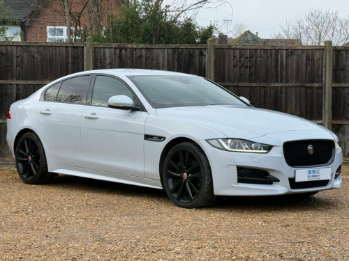 Jaguar XE  2.0i R-Sport Saloon 4dr Petrol Auto Euro 6 (s/s) (