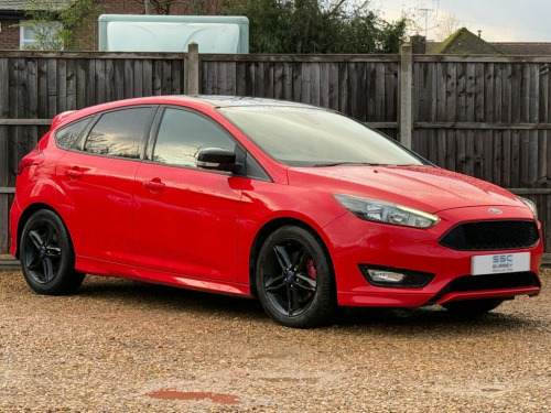 Ford Focus  1.5T EcoBoost Zetec S Red Edition Hatchback 5dr Pe