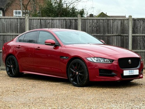 Jaguar XE  2.0i R-Sport Saloon 4dr Petrol Auto Euro 6 (s/s) (