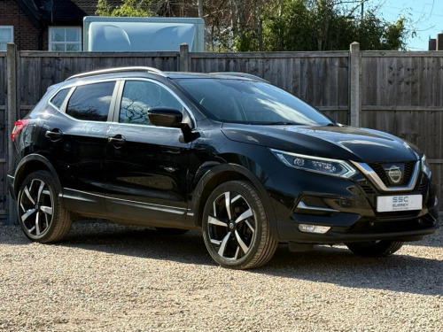 Nissan Qashqai  1.2 DIG-T Tekna SUV 5dr Petrol Manual Euro 6 (s/s)