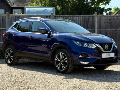 Nissan Qashqai  1.3 DIG-T N-Connecta SUV 5dr Petrol Manual Euro 6 