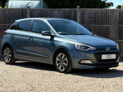 Hyundai i20  1.4 CRDi Premium Hatchback 5dr Diesel Manual Euro 