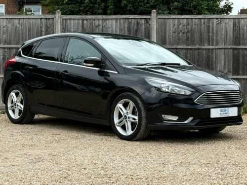 Ford Focus  1.5T EcoBoost Titanium Hatchback 5dr Petrol Manual