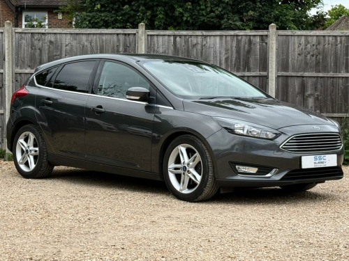 Ford Focus  1.5T EcoBoost Titanium Hatchback 5dr Petrol Manual