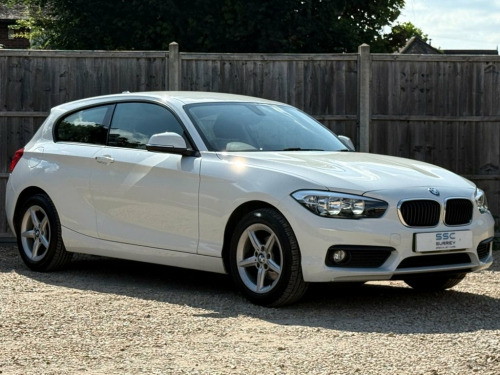 BMW 1 Series  1.5 118i SE Hatchback 3dr Petrol Manual Euro 6 (s/