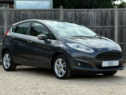Ford Fiesta  1.0T EcoBoost Zetec Hatchback 5dr Petrol Manual Eu