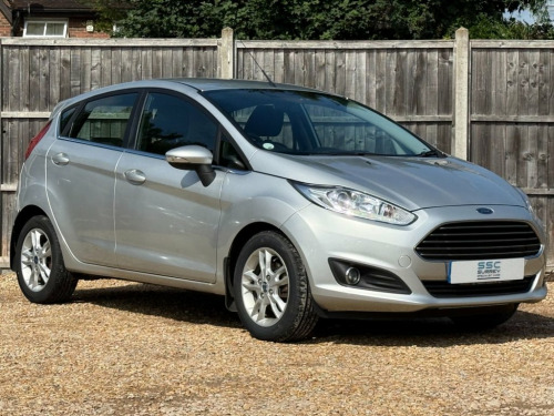 Ford Fiesta  1.0T EcoBoost Zetec Hatchback 5dr Petrol Manual Eu